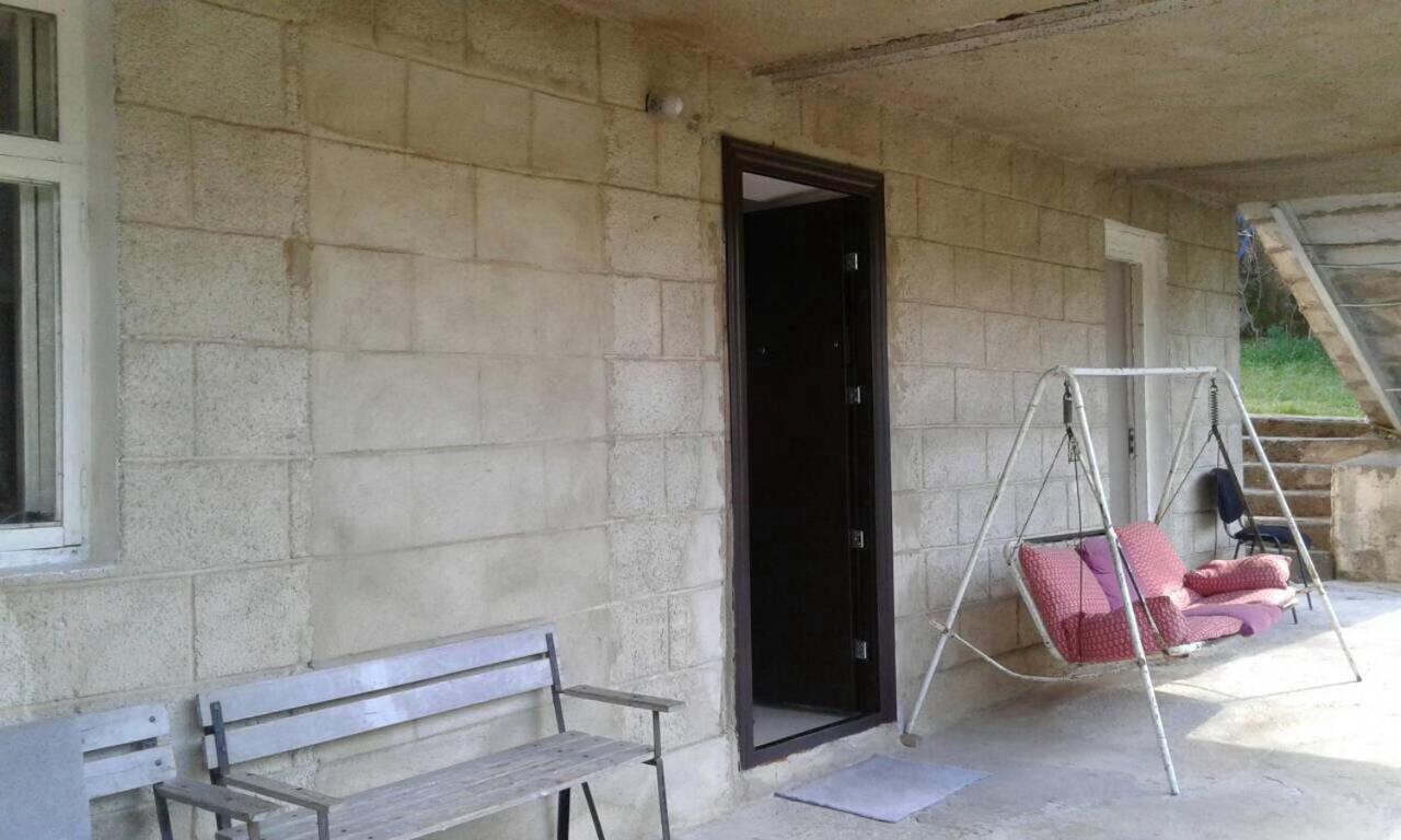 Mero House Кутаїсі Екстер'єр фото
