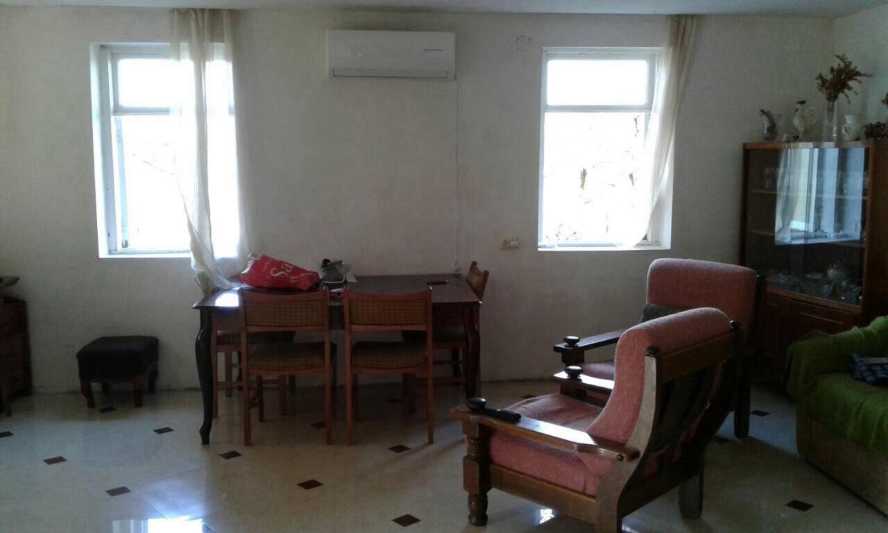 Mero House Кутаїсі Екстер'єр фото