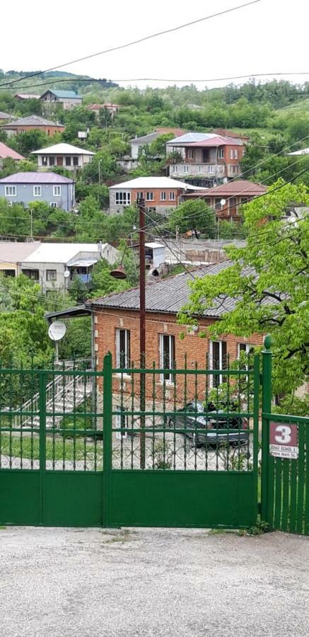 Mero House Кутаїсі Екстер'єр фото
