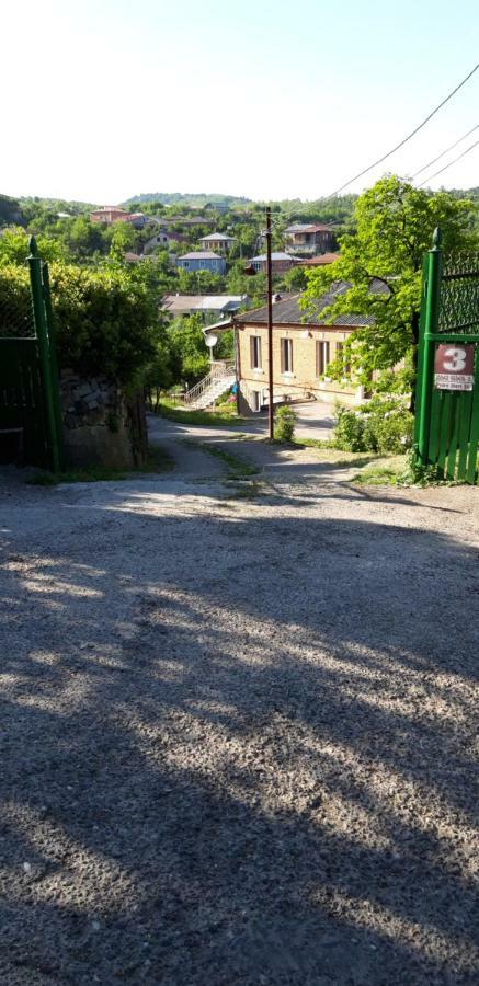 Mero House Кутаїсі Екстер'єр фото